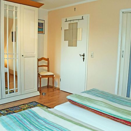 Ferienwohnung Karnitz Im Herzen Von Ruegen Extérieur photo